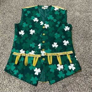 Tipsy Elves Mens XL Green St Patricks Day Leprechaun Vest Clovers Drink Holder